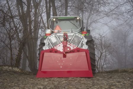 Гидравлическая трелевочная лебедка Tajfun VIP PRO 90 F