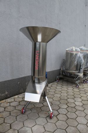 Измельчитель фруктов LANCMAN MI2100 Измельчитель фруктов LANCMAN MI2100